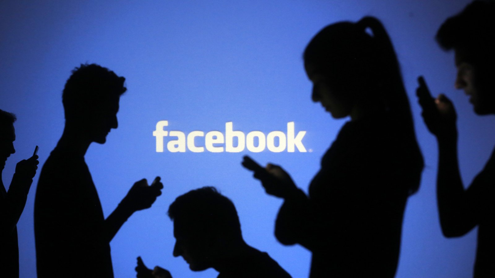 «Έπεσε» το Facebook: Προβλήματα και στην Εύβοια