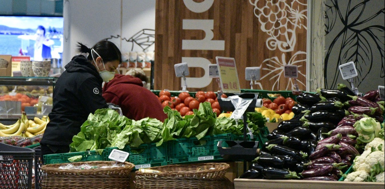 Σούπερ μάρκετ: Ωράριο καταστημάτων – Τι ισχύει για την Παραμονή Πρωτοχρονιάς