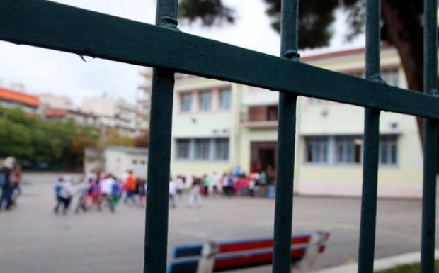 Κορονοϊός: Δείτε πότε ανοίγουν τα σχολεία – Τι λένε οι ειδικοί