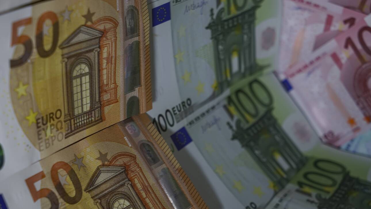 Επίδομα 534 ευρώ: Πότε θα καταβληθεί – Ποιοι οι δικαιούχοι