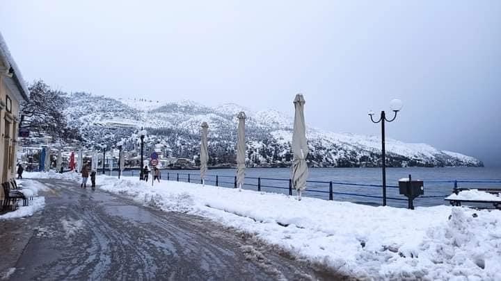 Κακοκαιρία «Μήδεια»: Χωρίς αλυσίδες διεξάγεται η κυκλοφορία στην Εύβοια