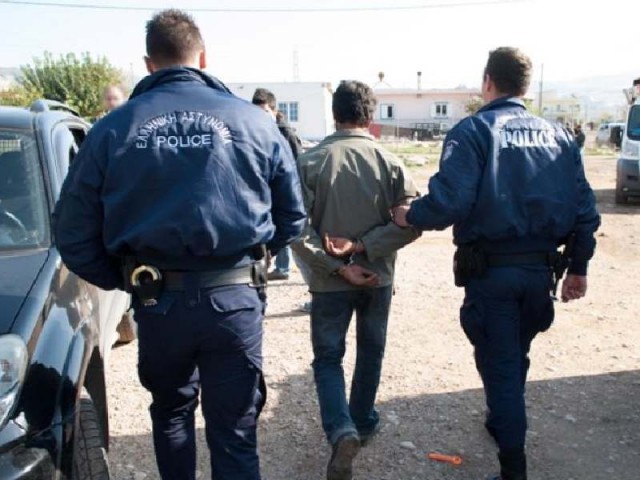 Τον συνέλαβαν αστυνομικοί του Α.Τ. Διρφύων Μεσσαπίων – Τι είχε επάνω του