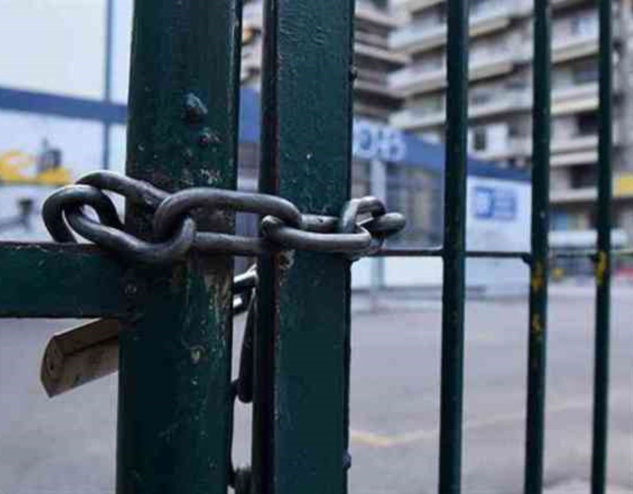 Κορονοϊός Εύβοια: Κλειστό το Γυμνάσιο Γυμνού με απόφαση του δήμαρχου Ερέτριας