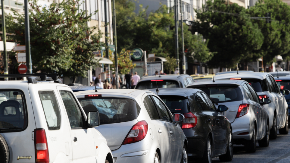 Τέλη κυκλοφορίας 2021: Λήγει η προθεσμία πληρωμής και κατάθεσης πινακίδων