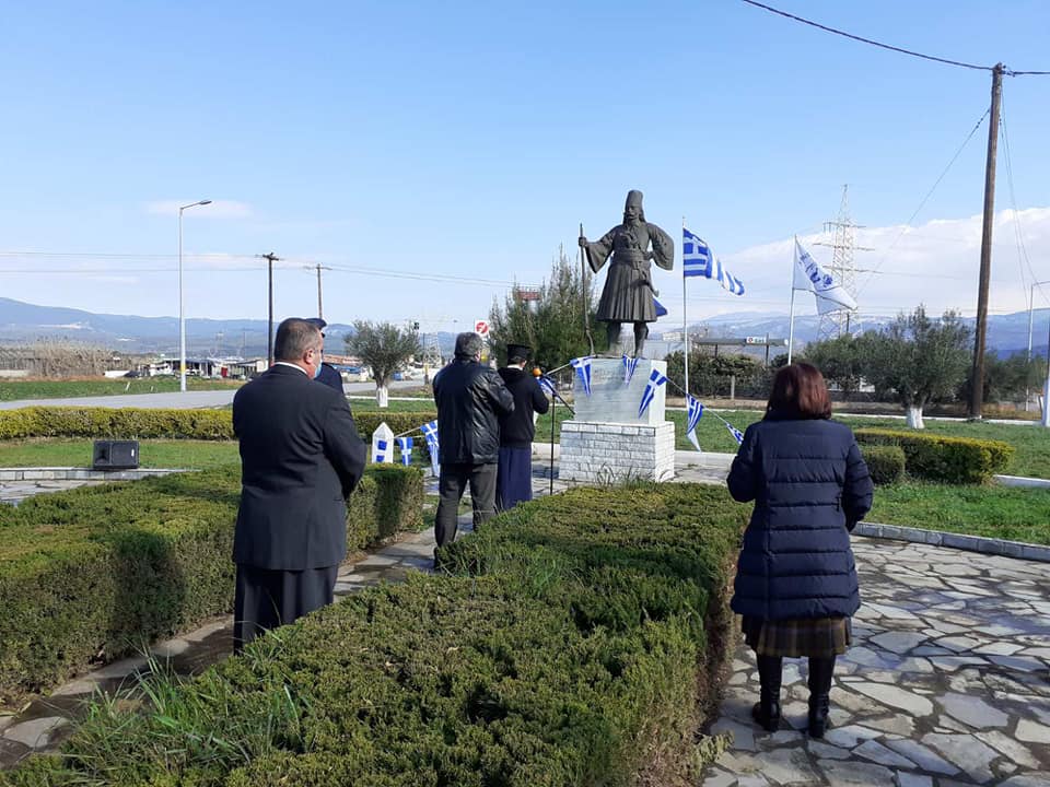 Εύβοια: Κατάθεση στεφάνων στο μνημείο του Αγγελή Γοβιού και στην Καστέλλα παρουσία Ψαθά