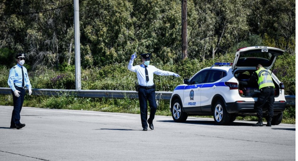 Μετακίνηση εκτός νομού: Νέα δεδομένα από τους επιστήμονες για το Πάσχα – Έτσι θα πάμε στα χωριά