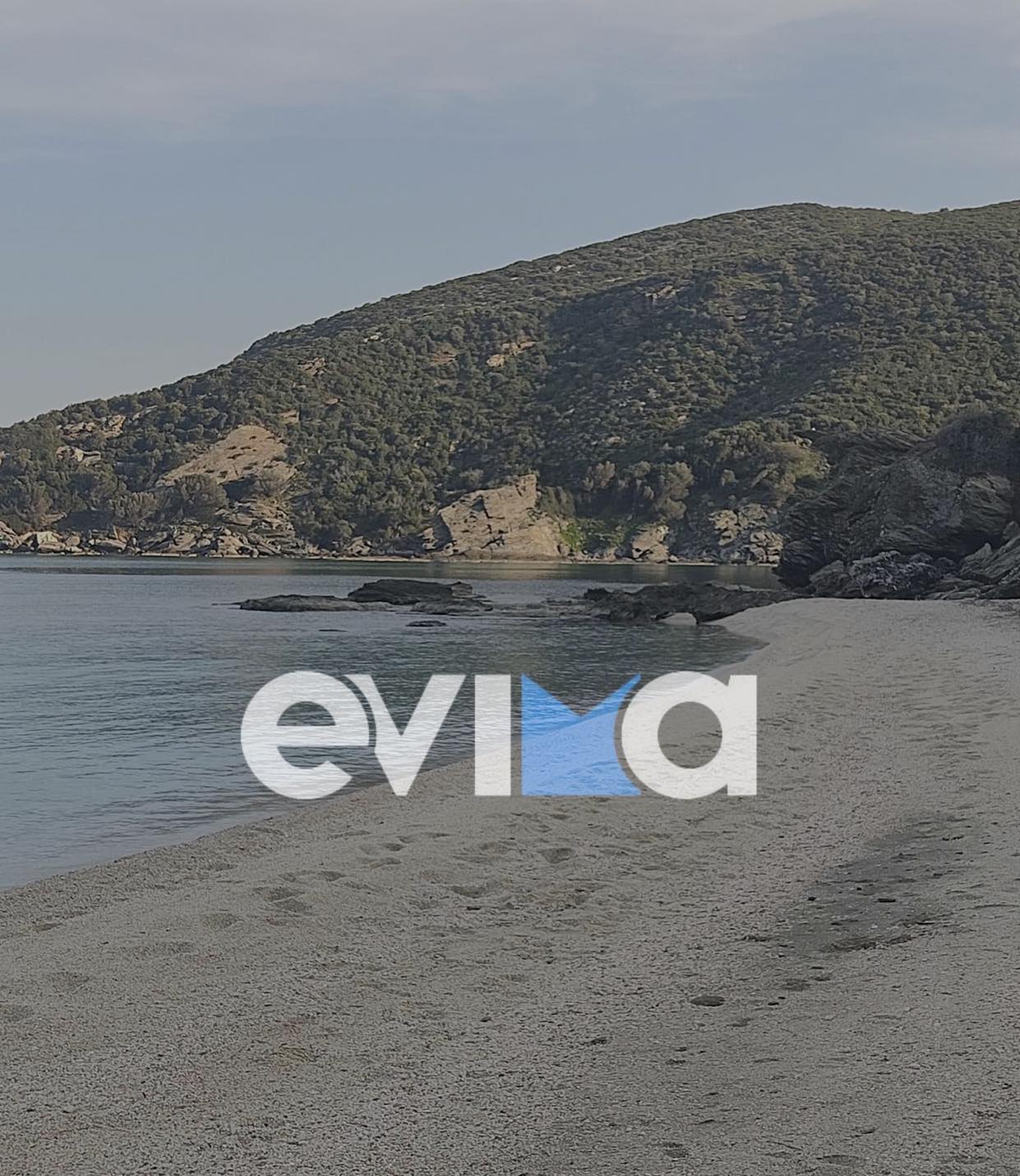 Εύβοια: Ποια είναι η πανέμορφη παραλία που έσπευσαν σήμερα πολίτες να την επισκεφθούν; [εικόνες]