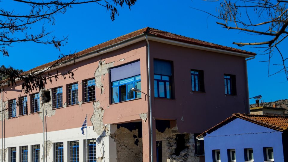 ΓΕΚ ΤΕΡΝΑ: Θα κατασκευάσει νέο σχολείο στο Δαμάσι Τυρνάβου που χτυπήθηκε από τον σεισμό