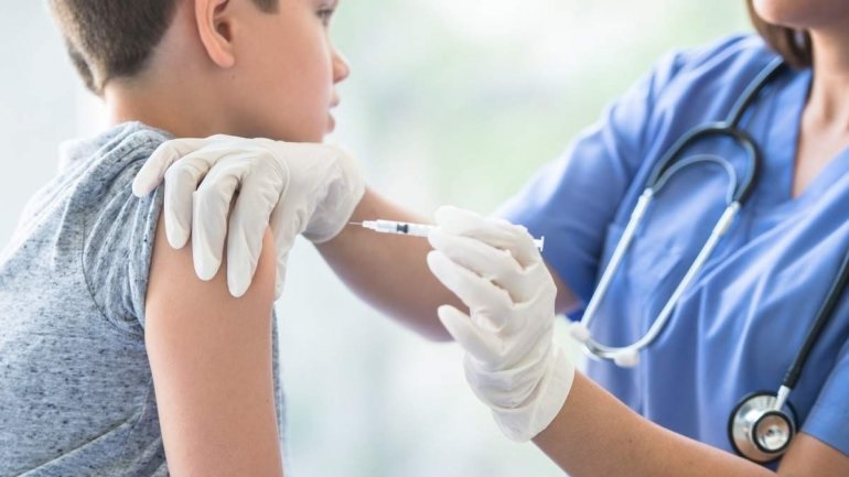 Κορονοϊός: Δείτε πότε θα κάνουν τα εμβόλια οι μαθητές