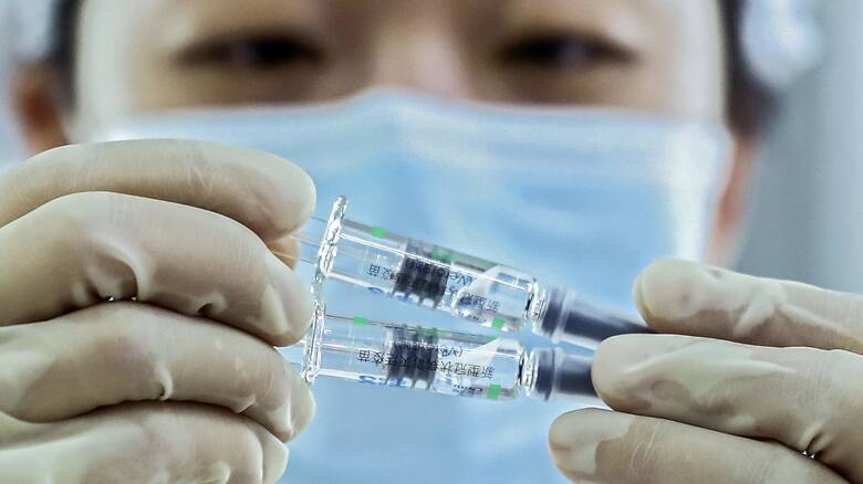 Κορονοϊός: Η Κίνα μελετά το συνδυασμό εμβολίων για να αυξήσει την αποτελεσματικότητά τους