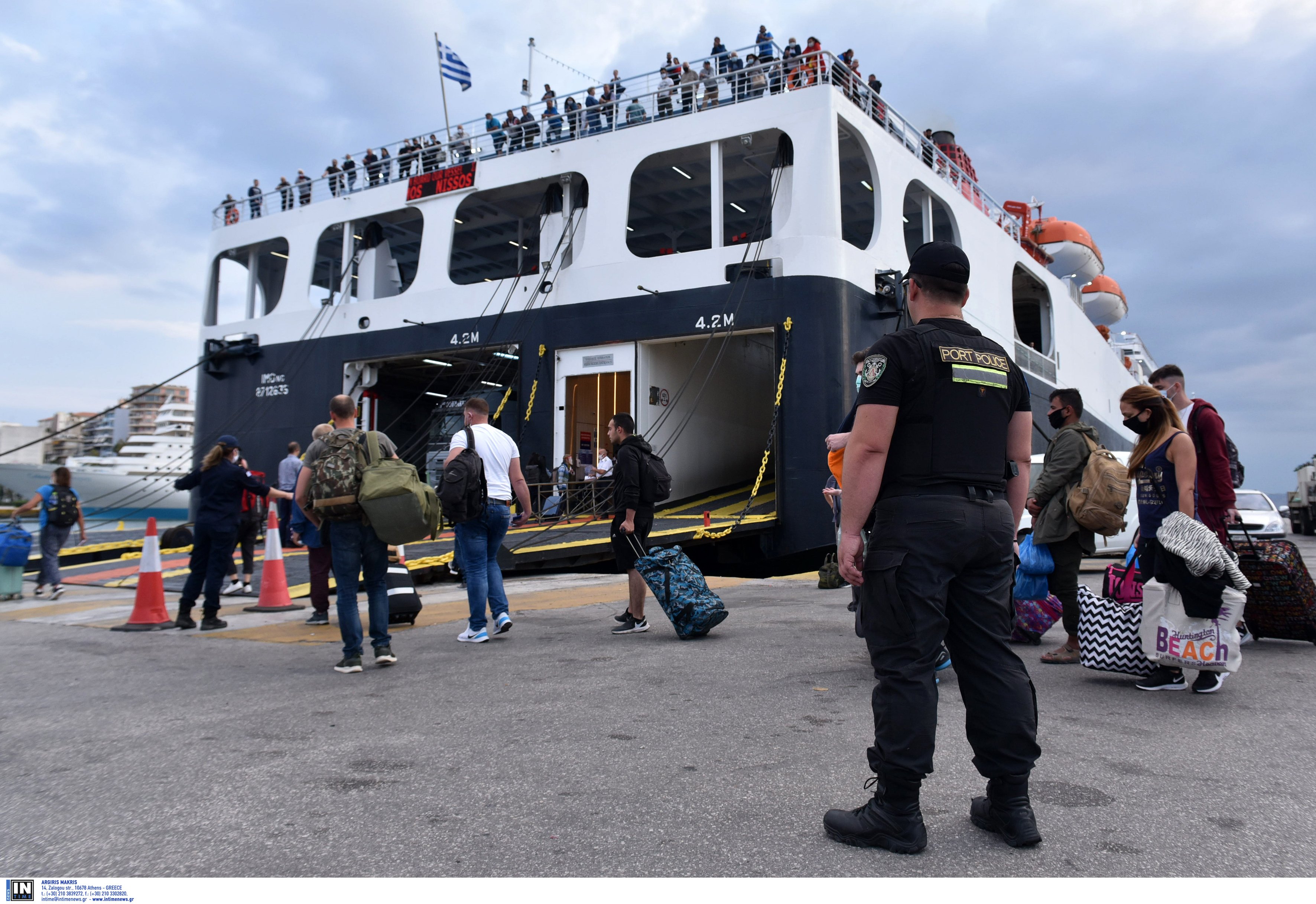 Αυστηροί έλεγχοι για τα μέτρα του κορονοϊού στα λιμάνια ενόψει Πάσχα