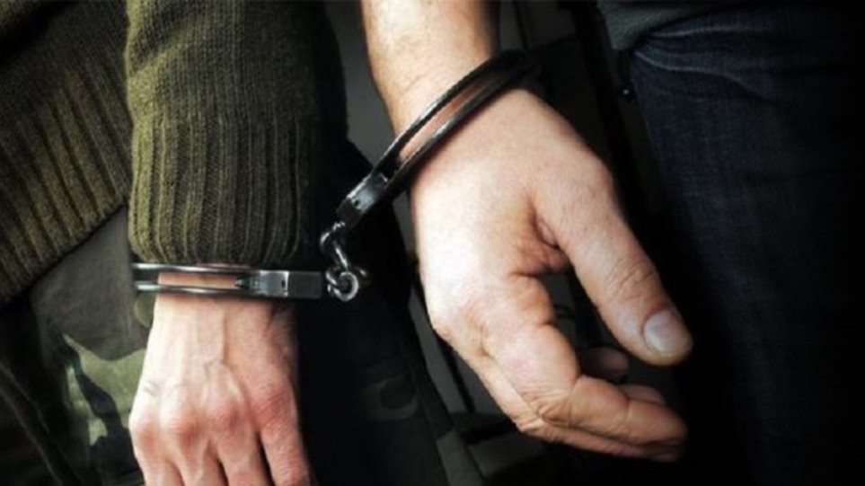 Εύβοια – Χαλκίδα: Έλληνας και αλλοδαπός συνελήφθησαν για ναρκωτικά