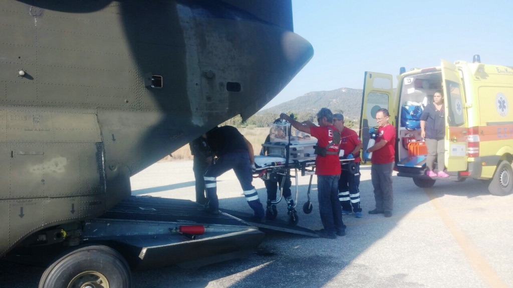 Αεροδιακομιδή για να σωθεί βρέφος 36 ημερών