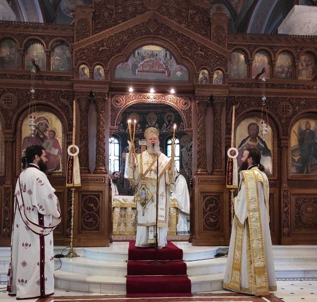 Η εορτή των Αγίων Κωνσταντίνου και Ελένης στην Ιερά Μητρόπολη Χαλκίδος [εικόνες]