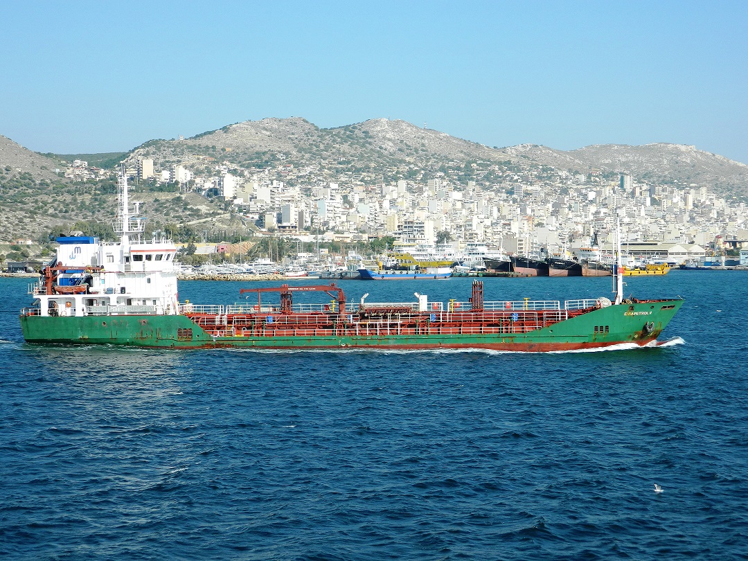 Εύβοια: Στο Γ.Ν. Χαλκίδας νοσηλεύεται καπετιάνος δεξαμενόπλοιου που τραυματίστηκε στα Ναυπηγεία Χαλκίδας