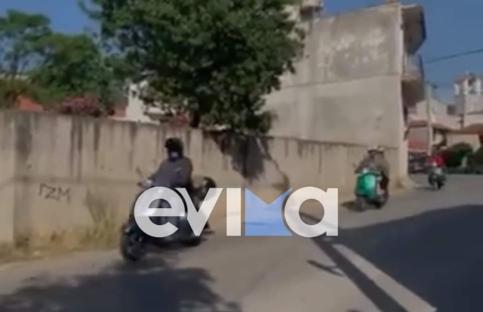 Τουρίστες λάτρεις με βέσπες στη Νότια Εύβοια – Δείτε το βίντεο