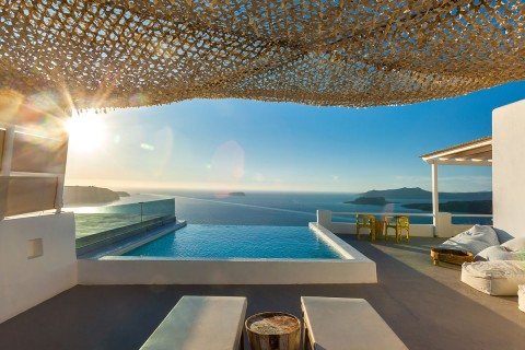 Τουρισμός: Την Τετάρτη ξεκινά το πρόγραμμα επιδότησης επιχειρήσεων – Οι δικαιούχοι και οι προθεσμίες