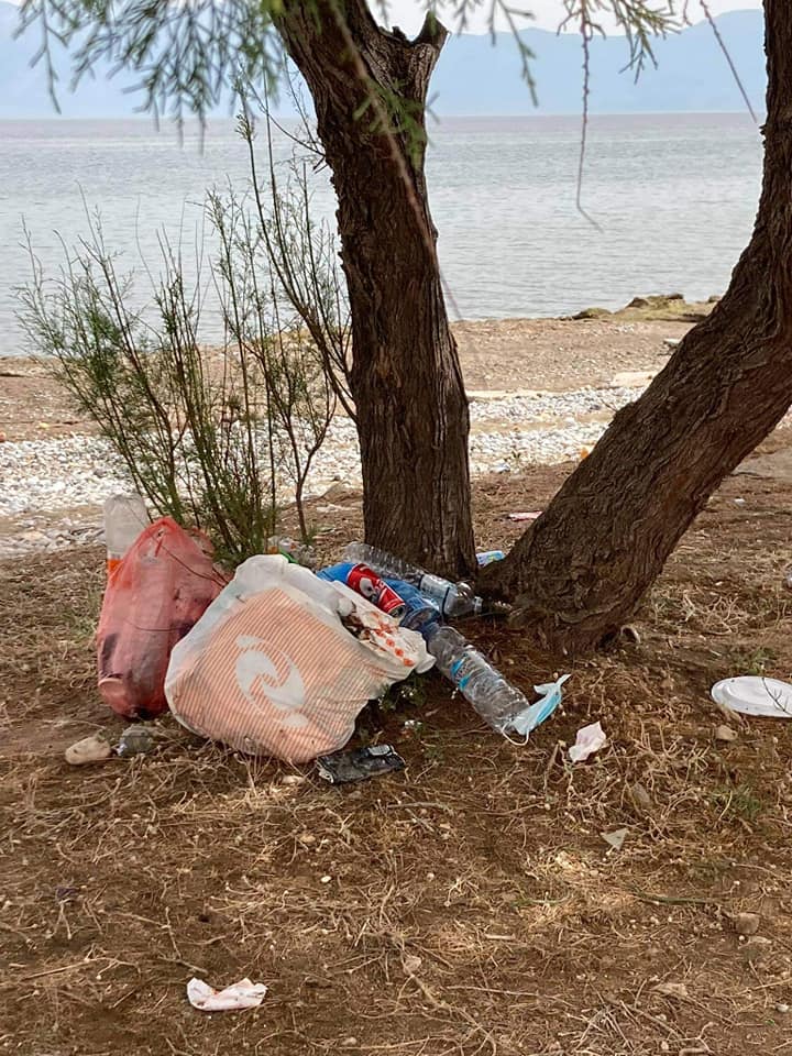 Εύβοια: Οι επισκέπτες του τριημέρου άφησαν το στίγμα τους – Απαράδεκτες εικόνες σε παραλίες
