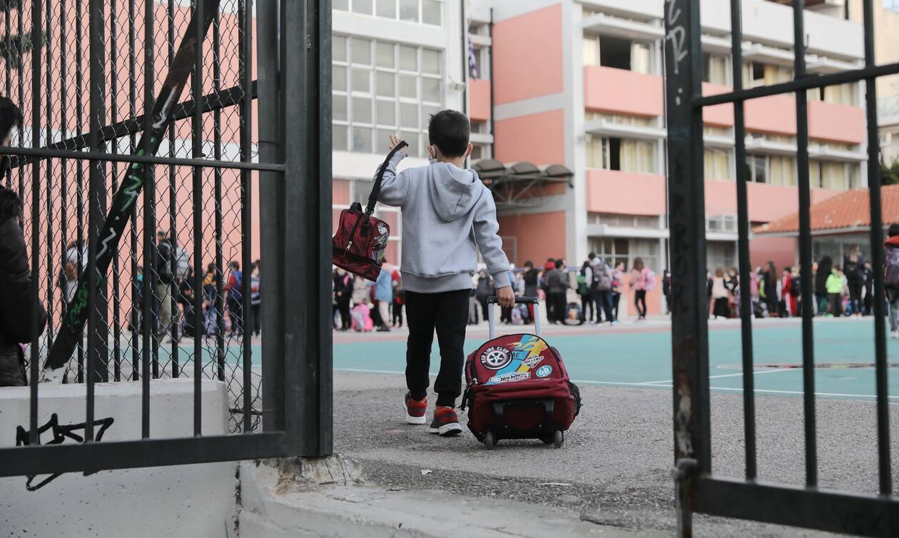 Νηπιαγωγεία, Δημοτικά: Τι αλλάζει στο πρόγραμμά τους από Σεπτέμβριο με εργαστήρια και αγγλικά