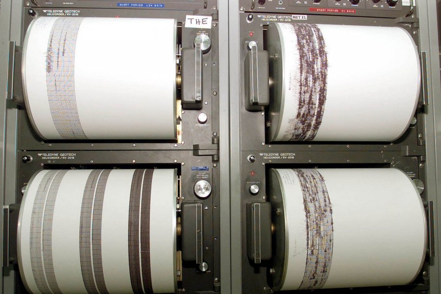 Ανησυχία για τους συνεχείς σεισμούς στη Θήβα, τι λέει ο Χουλιάρας