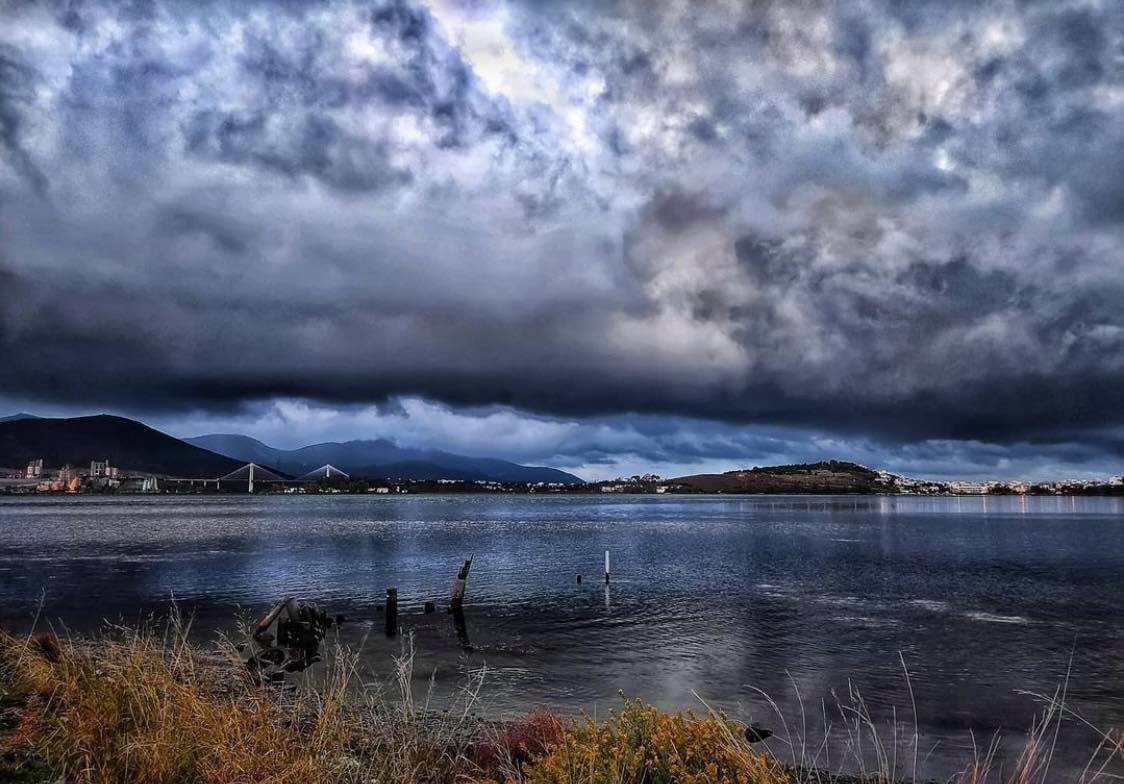 Καιρός – Εύβοια: Βροχές και πτώση της θερμοκρασίας