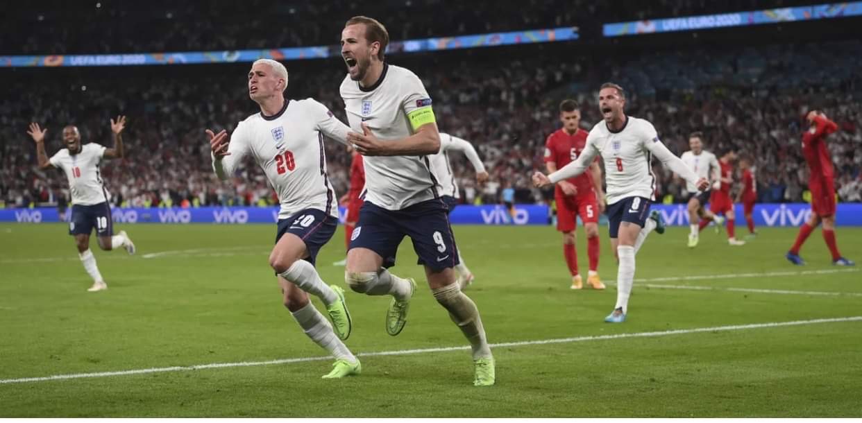EURO 2021: Η Αγγλία νίκησε 2-1 τη Δανία στην παράταση και πέρασε για πρώτη φορά στον τελικό