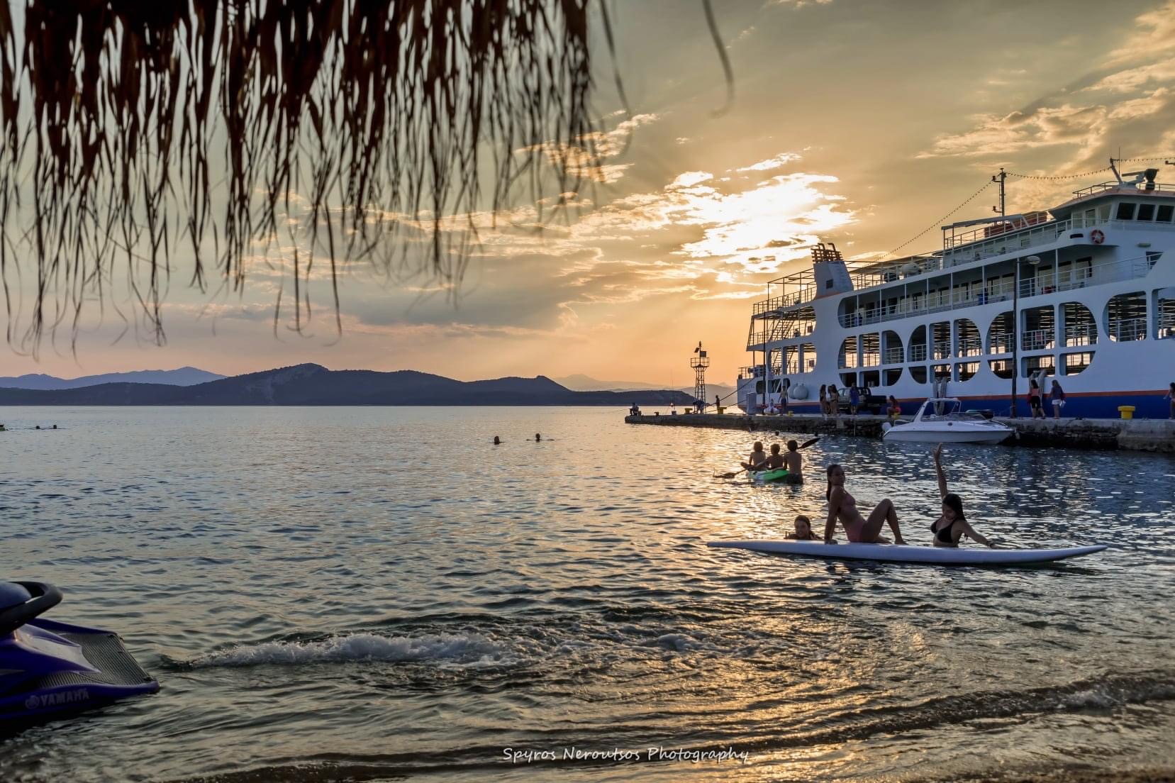 Καύσωνας – «Βράζει» η Χαλκίδα – Αφόρητη ζέστη στο κέντρο