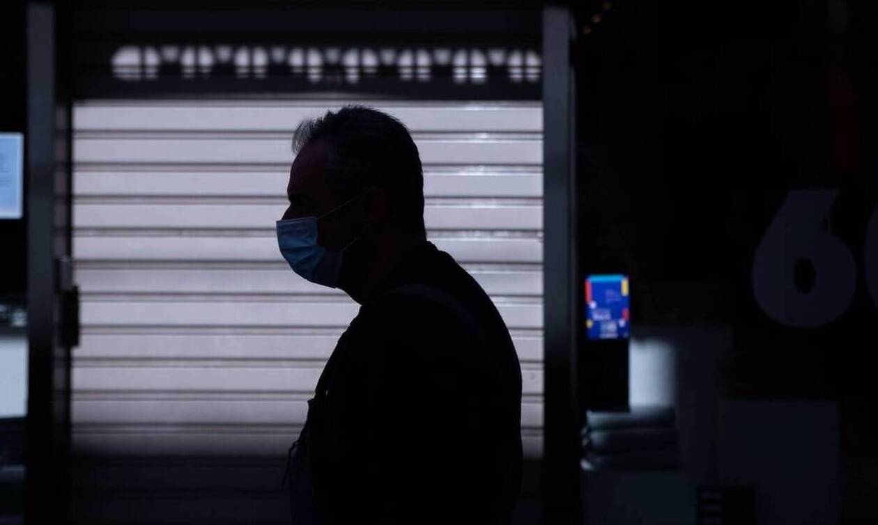 Κορονοϊός – «Βόμβα» CDC: Επιστρέφει η μάσκα και στους εμβολιασμένους