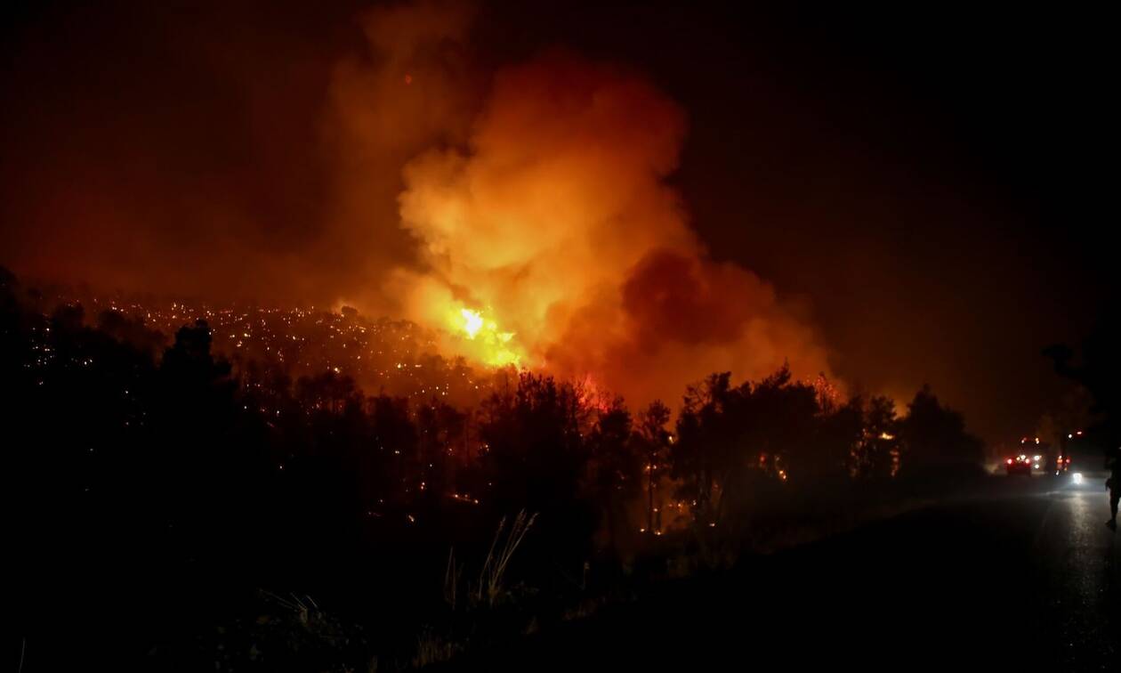 Φωτιά ΤΩΡΑ: Ολονύχτια μάχη με τις φλόγες στο Κιλκίς