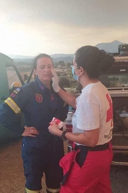 Λίμνη: Στο πλευρό των «Ηρώων» Πυροσβεστών οι εθελοντές του Ερυθρού Σταυρού Χαλκίδας