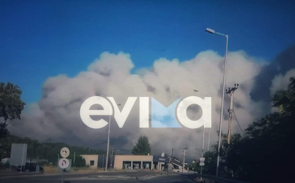 Φωτιά Εύβοια: Τεράστιο πύρινο μέτωπο κατευθύνεται προς Ιστιαία – Εκκενώνονται χωριά