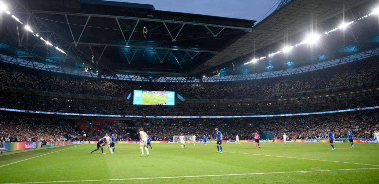 Υπερδιασπορά κορονοϊού στον τελικό του EURO 2021 στο Λονδίνο -Πιθανόν 2.300 θεατές ήταν θετικοί και κόλλησαν ακόμη 3.404 φιλάθλους
