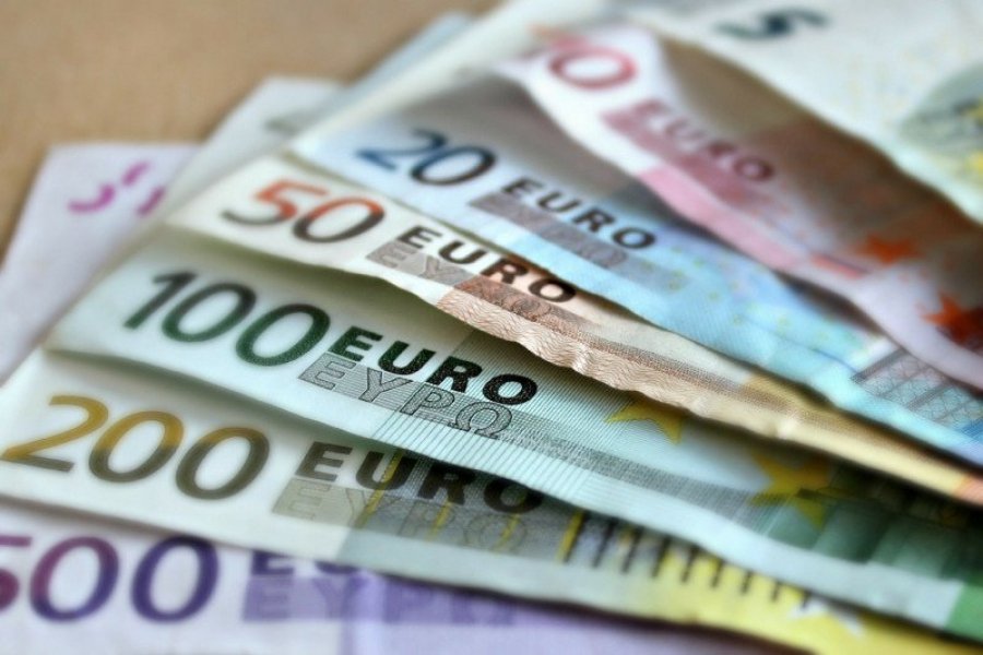 Ποιοι θα πάρουν αύξηση μισθού έως 236 ευρώ το χρόνο λόγω τριετιών