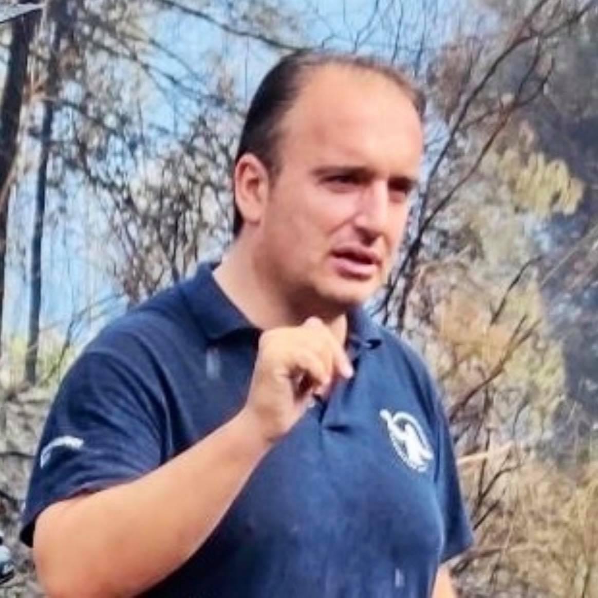 Αποκλειστικό: Στην Αθήνα για συναντήσεις για την αποκατάσταση από τις φωτιές ο δήμαρχος Ιστιαίας Αιδηψού