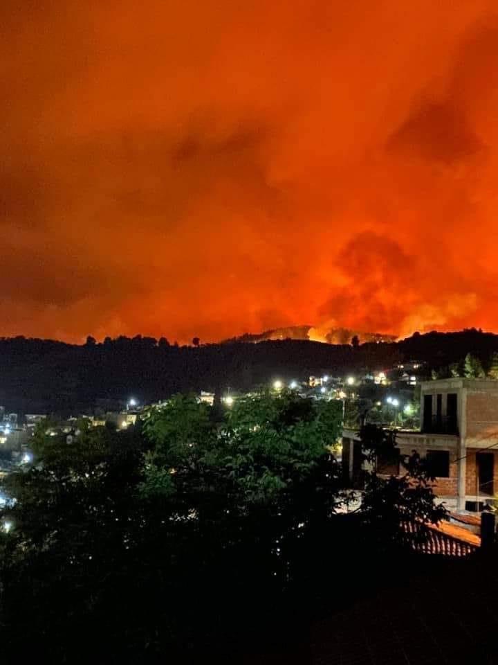 Ευβοια – Λίμνη: Ανοιχτό όλη τη νύχτα το δημαρχείο για ενημέρωση των πολιτών