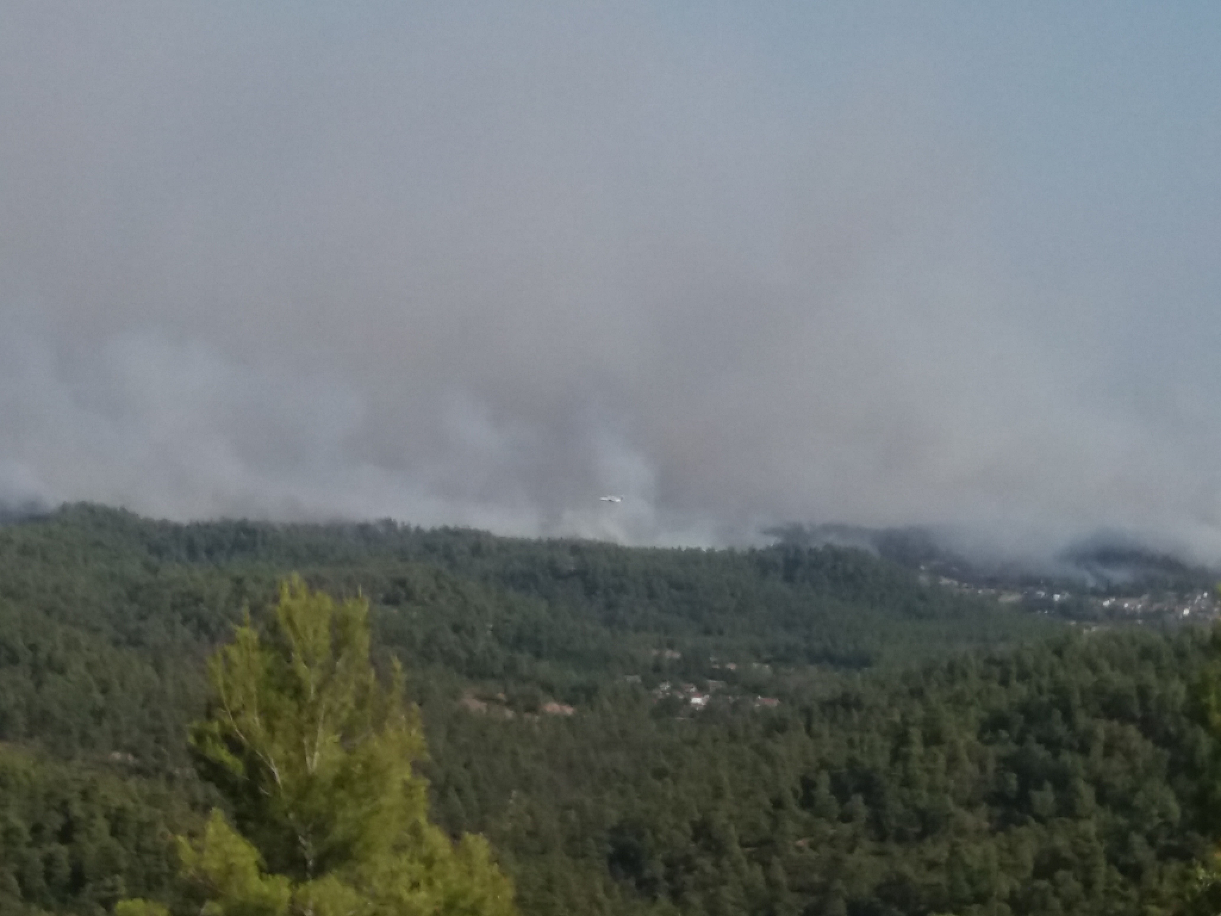 Φάνης Σπανός: «Παλεύουμε για όγδοη ημέρα  με τις φλόγες. Να μην χαθεί άλλος χρόνος»