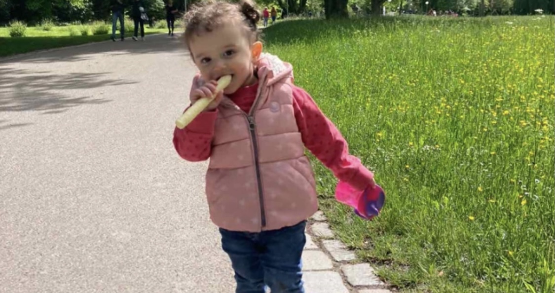 Έρανος για τη μικρή Νεφέλη που παρασύρθηκε από το ΙΧ του πατέρα της