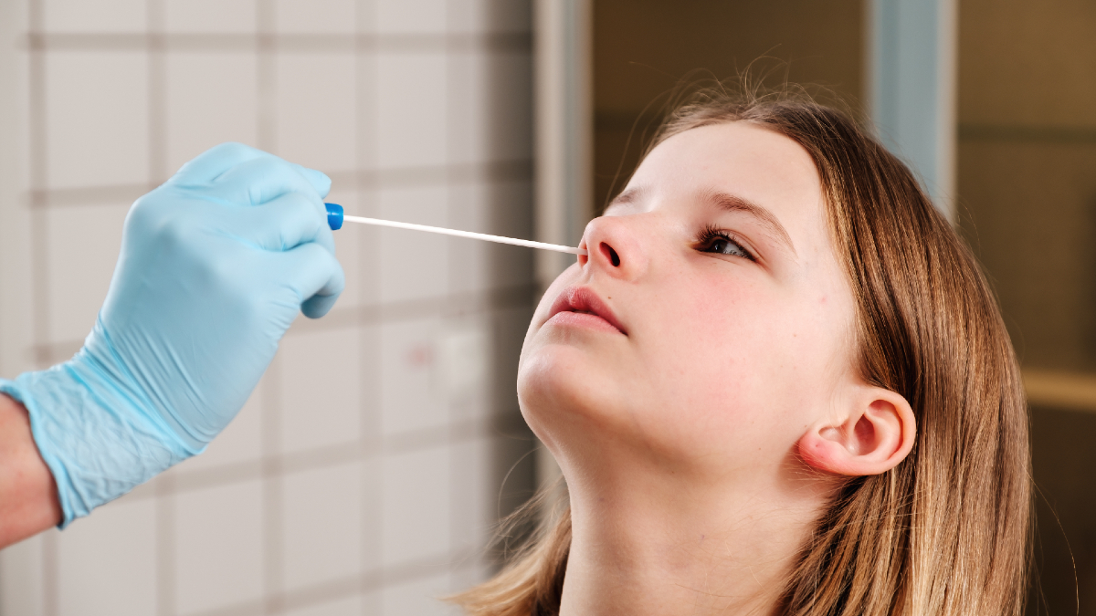Κορονοϊός: Προχωρούν οι δοκιμές για ρινικό εμβόλιο – Θετικά τα πρώτα αποτελέσματα