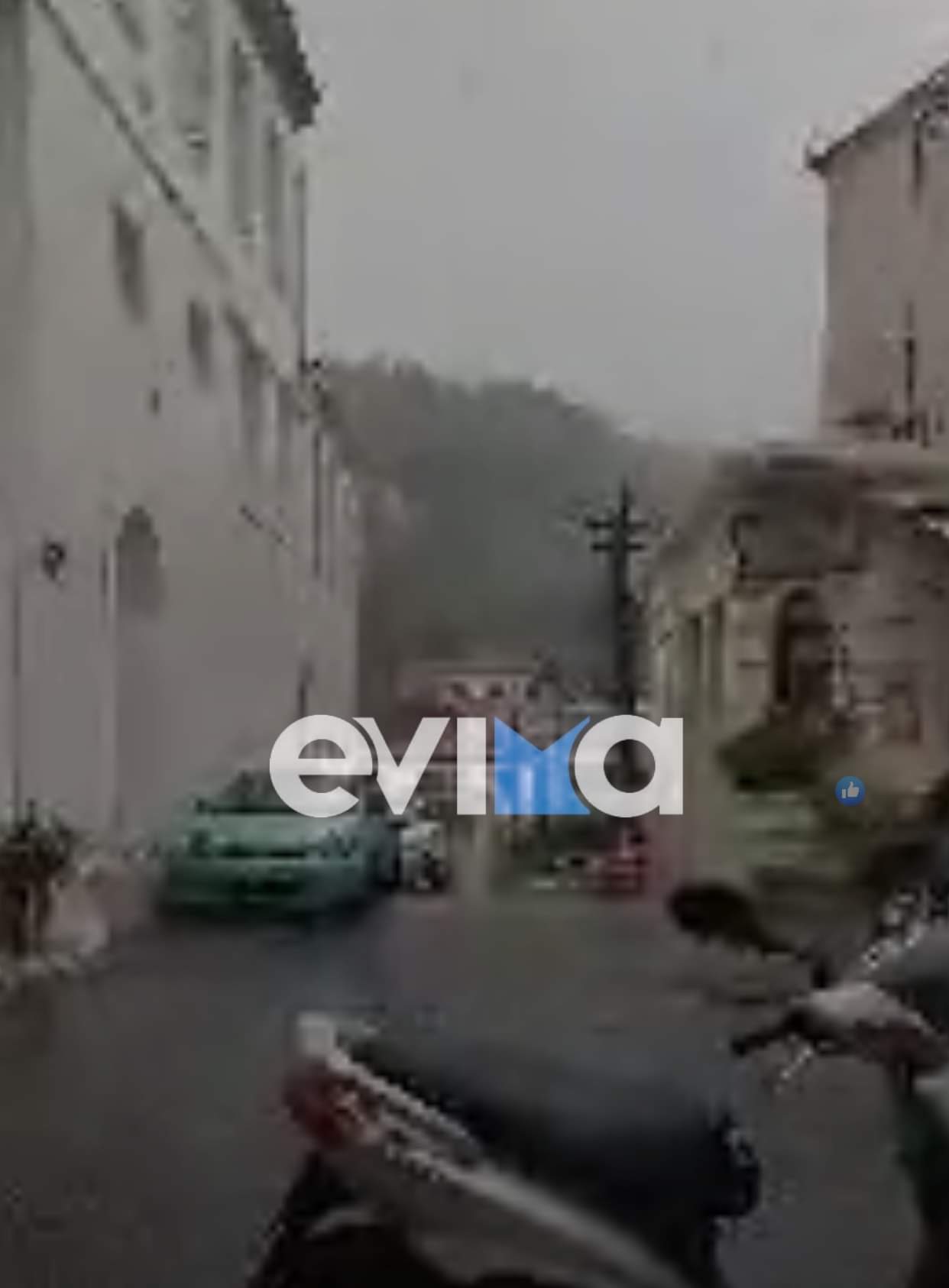 Κακοκαιρία Εύβοια: Έντονη βροχόπτωση ΤΩΡΑ στην Κύμη [εικόνες]