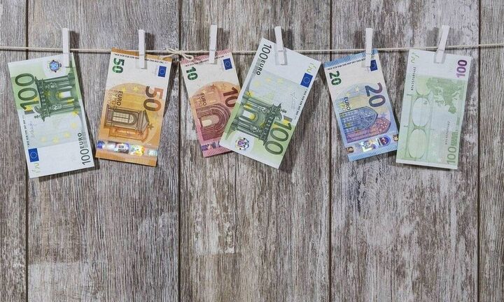 Πώς θα «σπάσετε» τον φετινό ΕΝΦΙΑ σε έως και 24 δόσεις με ελάχιστο κόστος – Υπολογίστε τη δόση