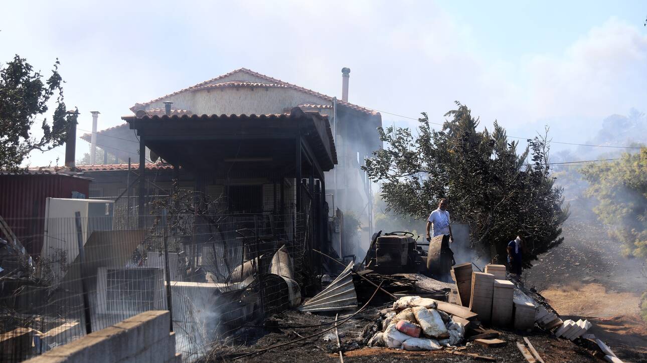 Φωτιές Εύβοια: Το μαύρο της φονικής καταστροφής έχει «στοιχειώσει» τις ζωές των κατοίκων
