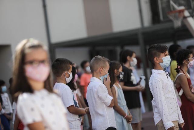 Λινού: «Ανεπαρκή τα μέτρα στα σχολεία – Θα δούμε αύξηση των κρουσμάτων»