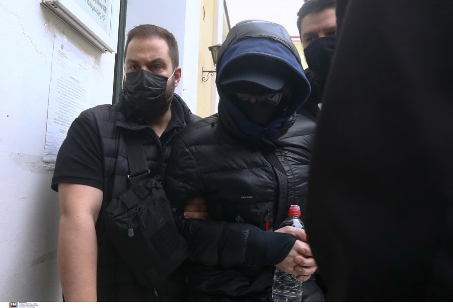 Αποφυλακίζεται ο Μένιος Φουρθιώτης: Εγγύηση 30.000 ευρώ, απαγορεύονται οι τηλεοπτικές εμφανίσεις