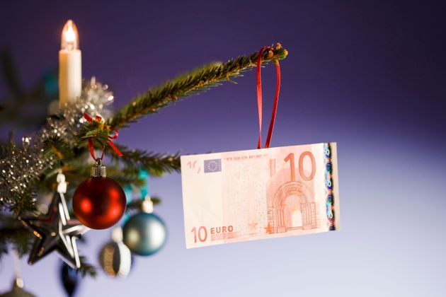 Έκτακτο μέρισμα: Ποιοι θα λάβουν Χριστουγεννιάτικο μποναμά έως 900 ευρώ