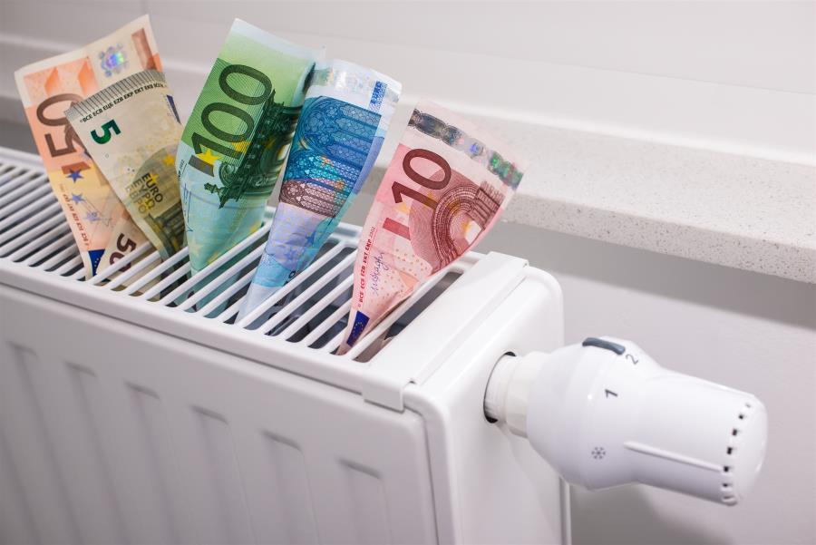 ΔΕΗ: Πόσο θα πληρώσετε για ρεύμα και για θέρμανση – Τα επιδόματα και οι εκπτώσεις