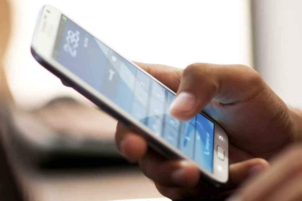 «Έχετε σταλεί σε καραντίνα για 10 ημέρες»: Προσοχή! Νέα απάτη μέσω SMS