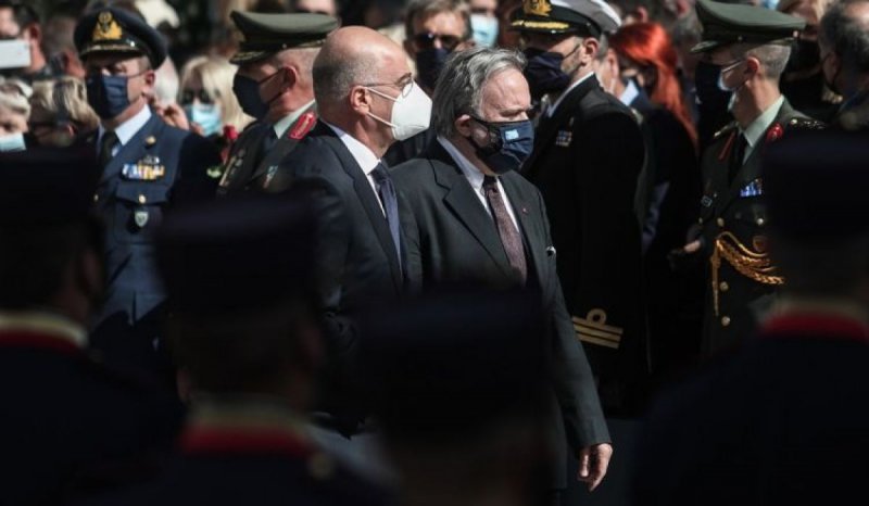 Απρόοπτο στην κηδεία της Φώφης Γεννηματά: Λιποθύμησε ο Γιώργος Κατρούγκαλος