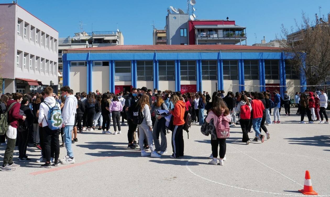 Κορονοϊός – Σχολεία: Τρία τμήματα κλειστά στα 90.000 – Καλύτερη η εικόνα στα πανεπιστήμια