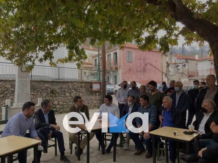 ΤΩΡΑ στο Αχλάδι του δήμου Μαντουδίου Λίμνης Αγίας Άννας, ο Αλέξης Τσίπρας