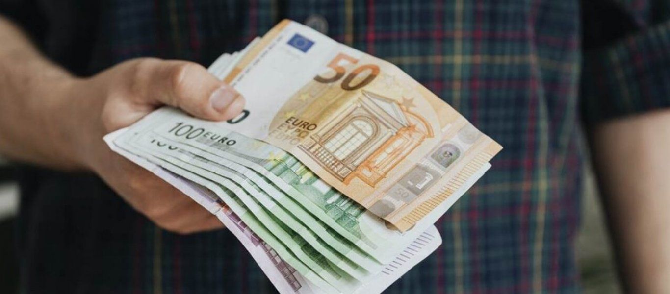 Επανέρχεται το «άγνωστο» επίδομα των 362 ευρώ – Δείτε ποιους αφορά